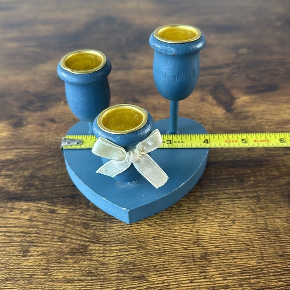 Blue and Gold Heart-Shaped Candle Holder - Picture 6 of 7